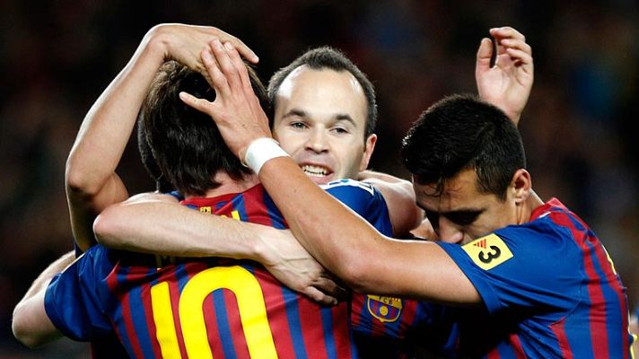 Telediario 1 - Iniesta: "Intentaremos aprovechar si hay tropiezo del Madrid"