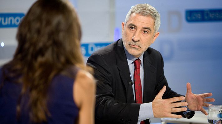 Los desayunos - Llamazares afirma que Rajoy no tiene "legitimidad" por adoptar medidas que no presentó en campaña