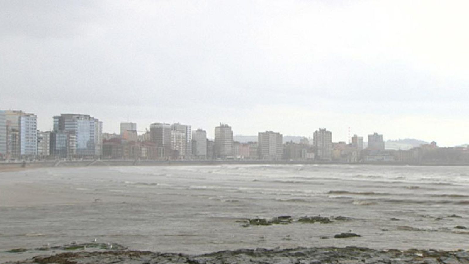 Temperaturas sin cambios para el lunes y la cota de nieve sigue a la baja