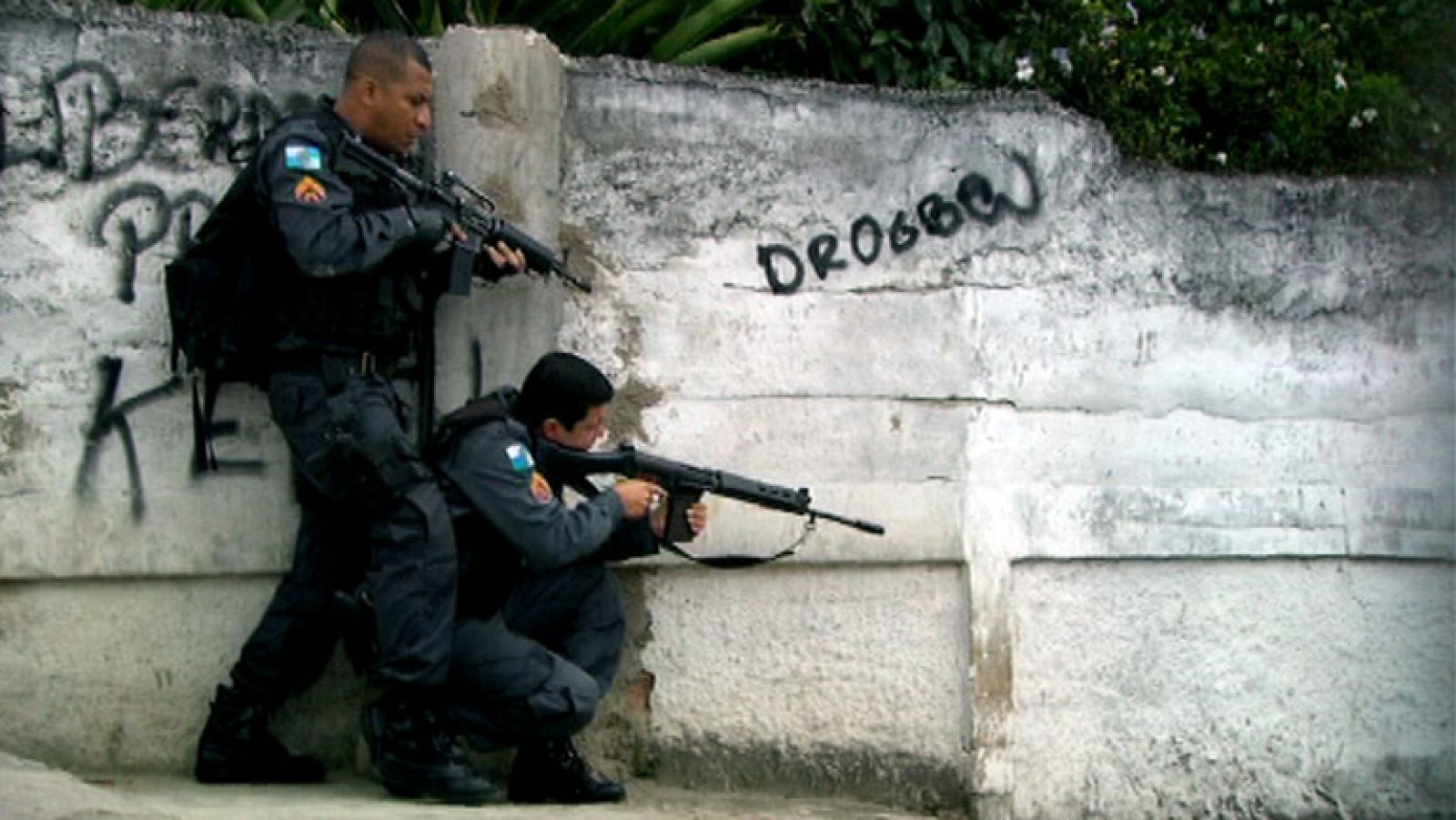 Documentos TV - Bailando con el diablo - Avance - Documentos TV | Ver