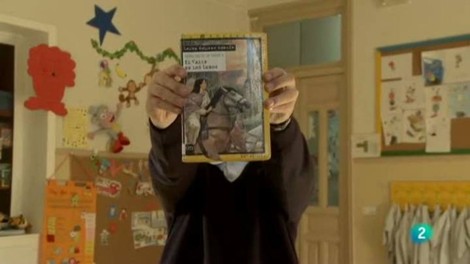 Página 2 - Mini club de lectura: "El Valle de los lobos"