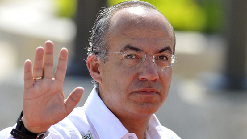 Felipe Calderón pide a Argentina que rectifique sobre YPF