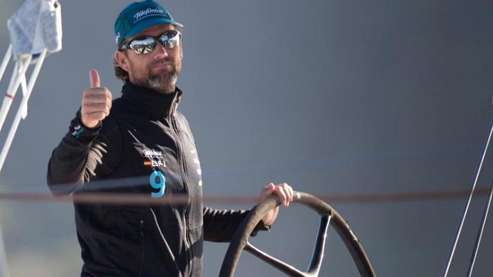 Telediario 1 - Iker Martínez y Xabi Fernández serán regatistas olímpicos en Londres 2012