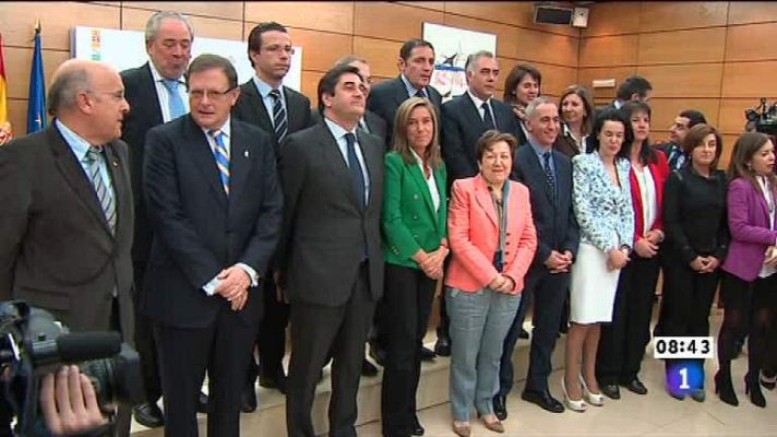 Telediario 1 - Telediario - 8.30 horas - 19/04/12