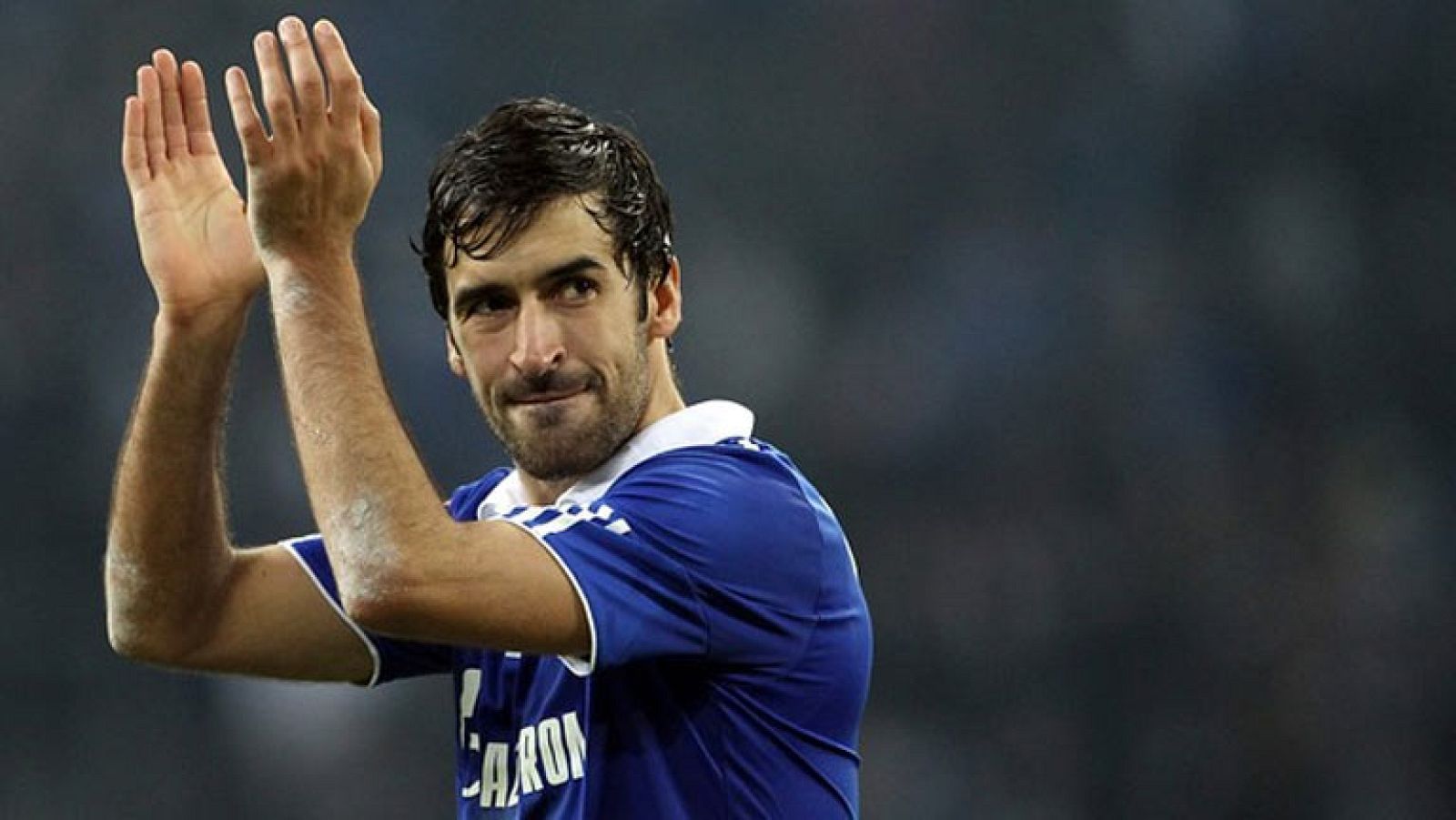 Raúl González anuncia su marcha del Schalke 04 | Ver