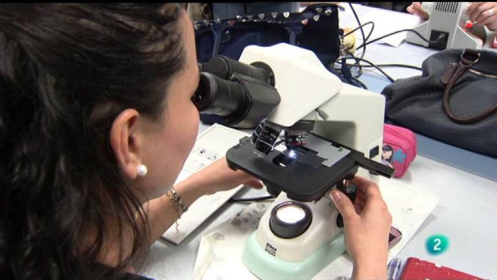 La 2 Noticias - 19/04/12 - Ver ahora