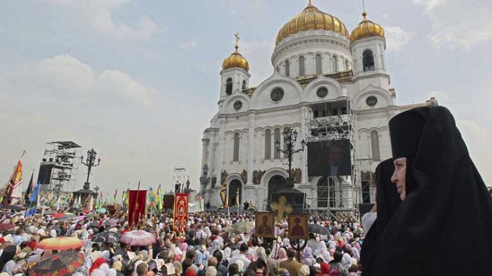 Telediario 1 - Misa en defensa de la fe ortodoxa