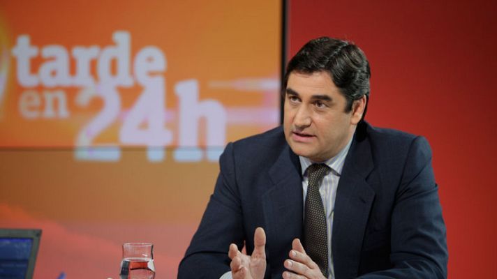 La tarde en 24h - Echáinz, sobre tarjeta sanitaria: "A los extranjeros se les exige lo mismo que a los españoles, ser ciudadanos"