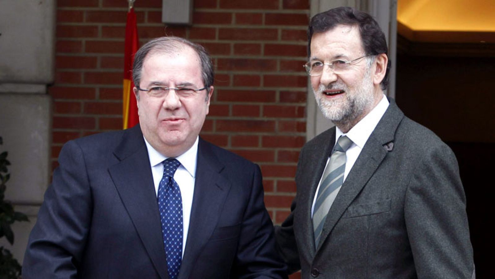 Herrera pide a Rajoy un nuevo modelo que evite el endeudamiento de las comunidades - Informativo 24h | Ver