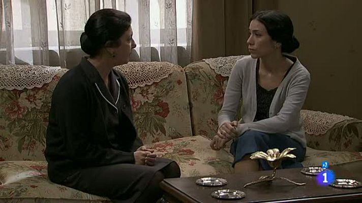 Amar en tiempos revueltos - Manolita desvela su secreto