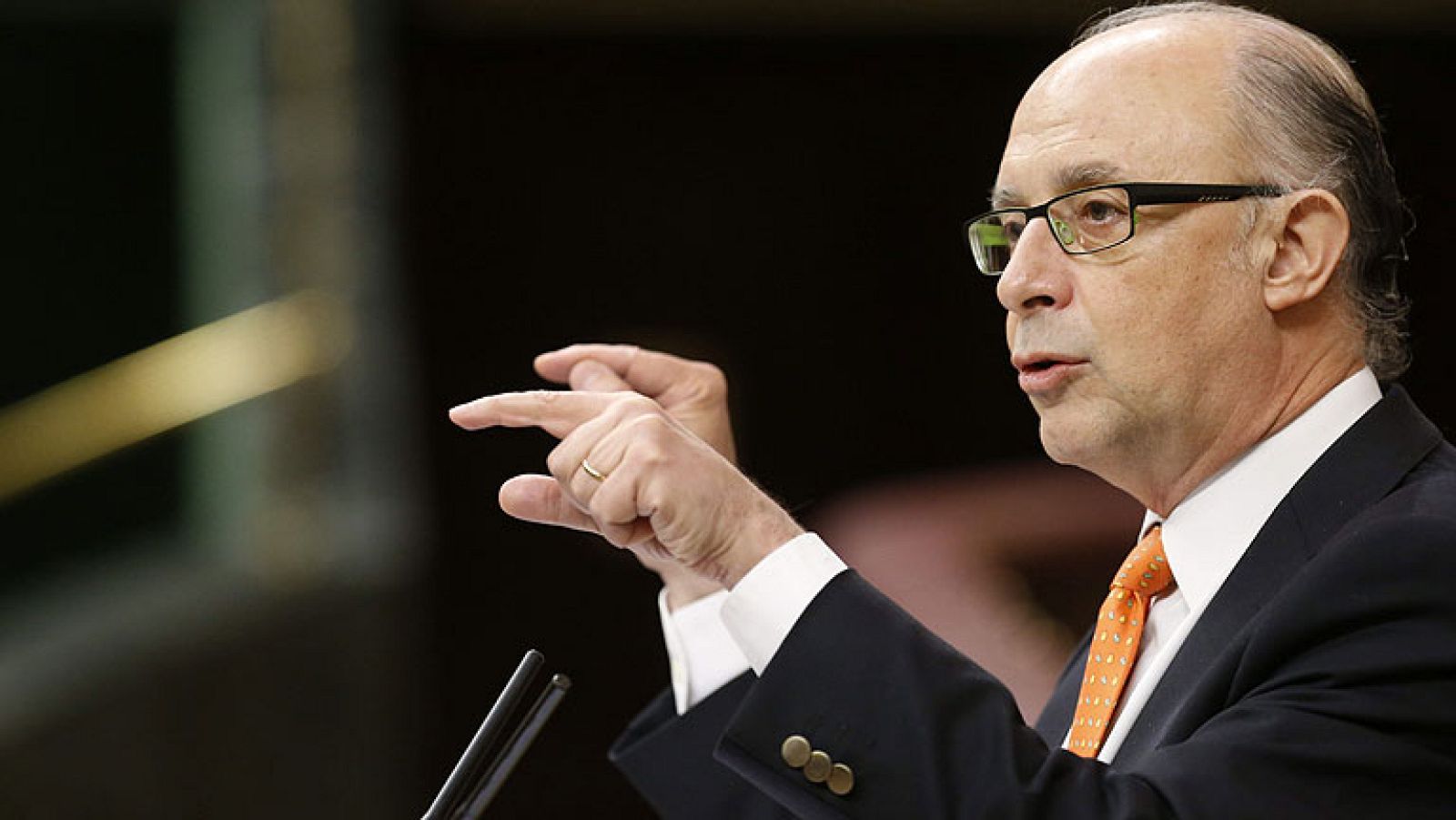 Montoro tratará este martes de sumar apoyos a los presupuestos