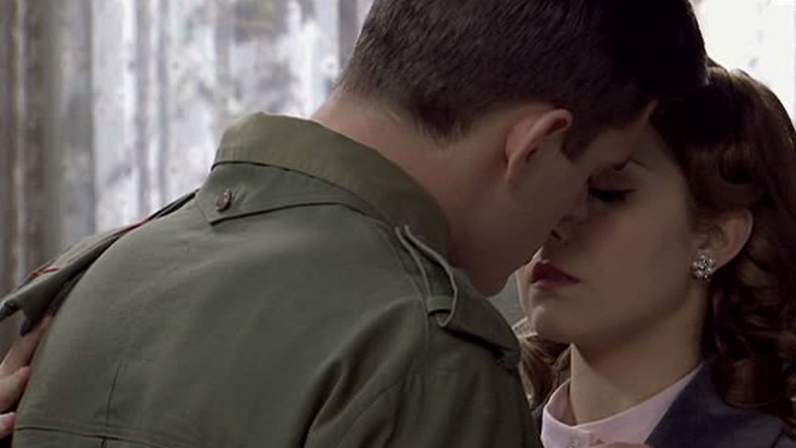 Amar - Cecilia: "Alberto, ¿me quieres o no me quieres?"