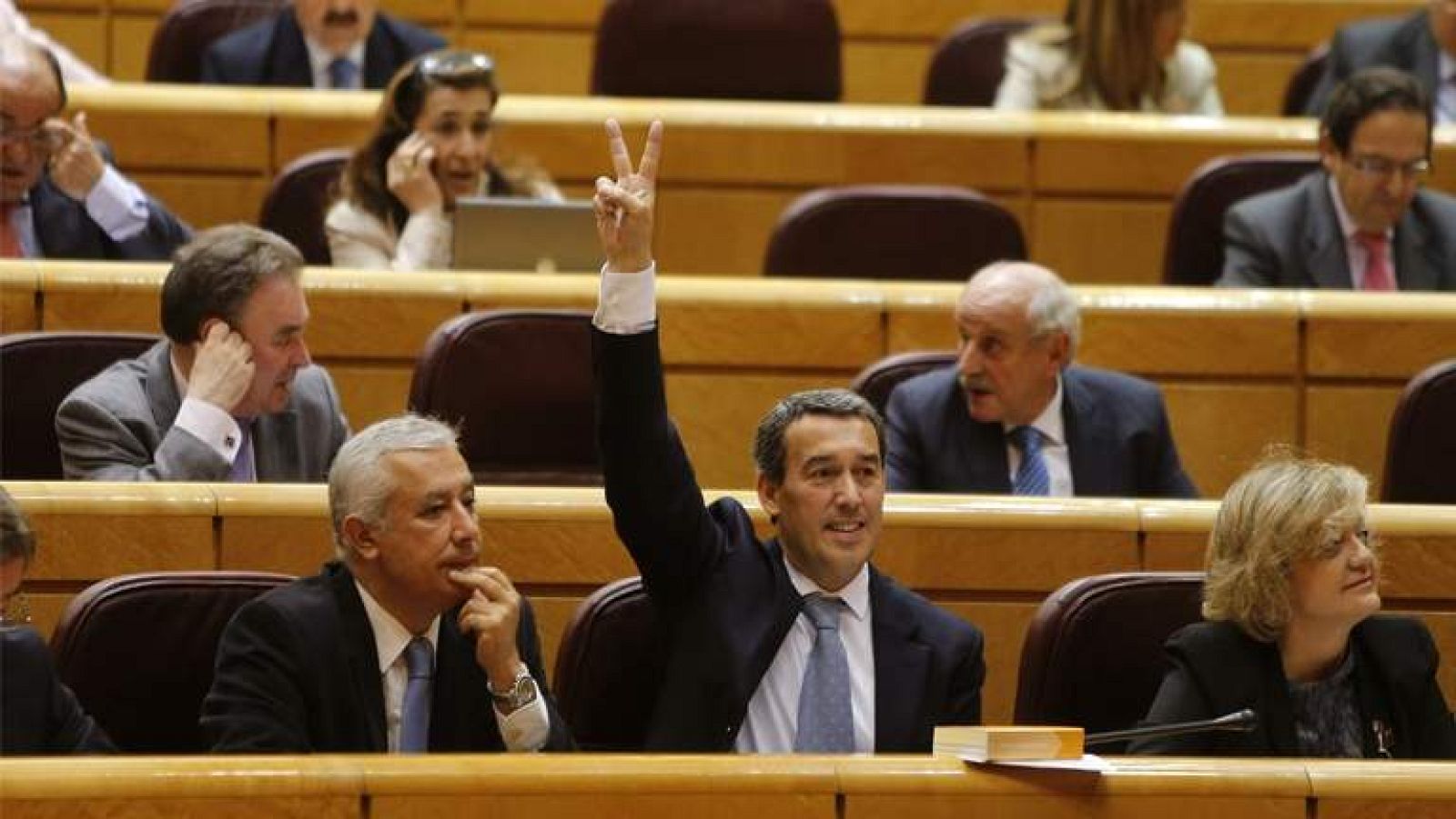 Telediario - 21 horas - 25/04/12 - Ver ahora