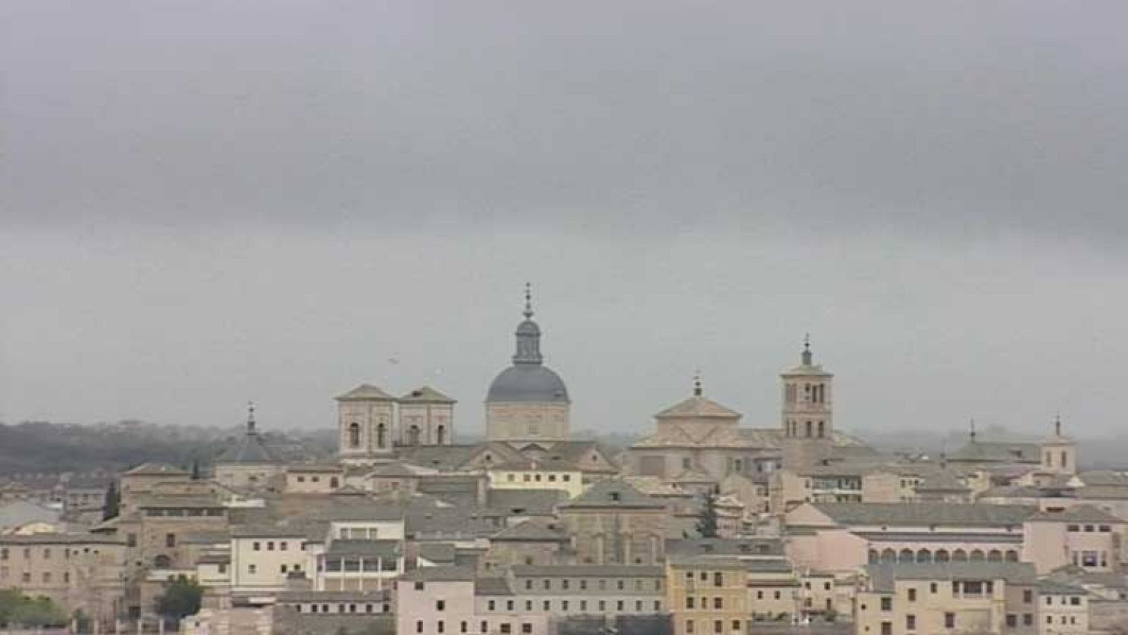 Cielo nuboso en la mayor parte de la península y Canarias