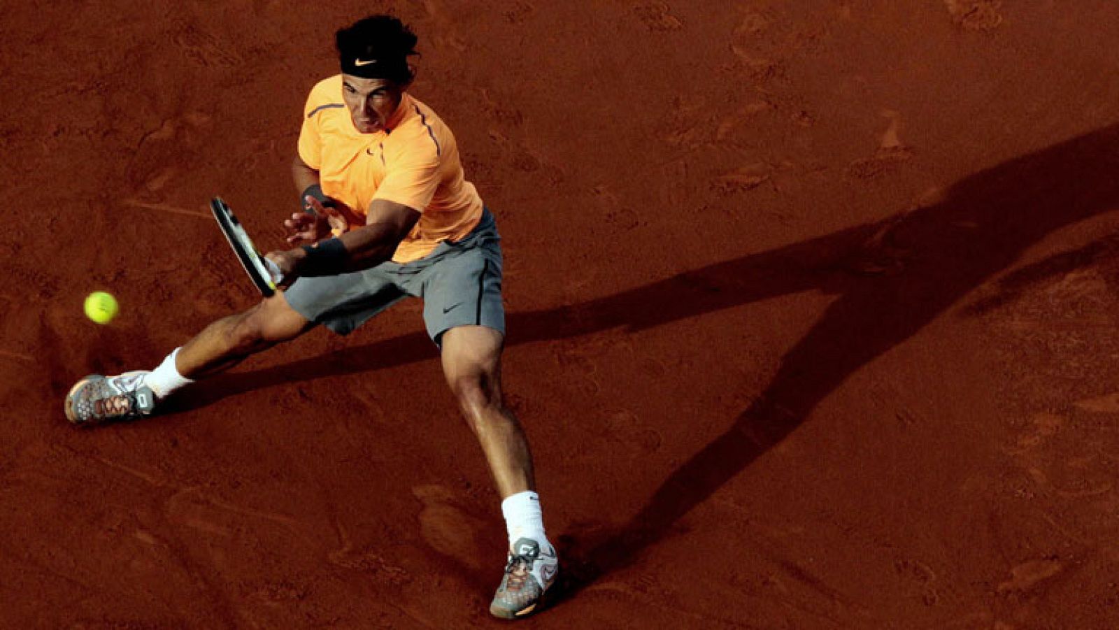 Nadal gana Verdasco y se mete en su séptima final del Godó