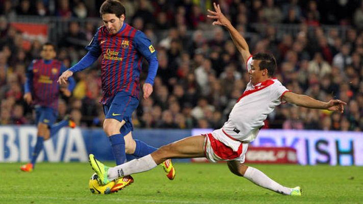 Telediario 1 - El Barça, a retrasar el alirón