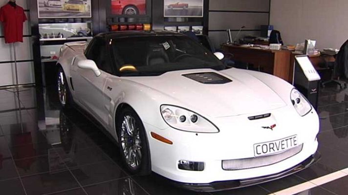 Telediario 1 - Cae la venta de autos de lujo