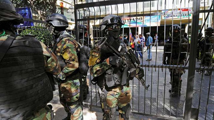 Telediario 1 - Expropiación de Red Eléctrica