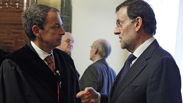 Informativo 24h - Rajoy y Zapatero se saludan