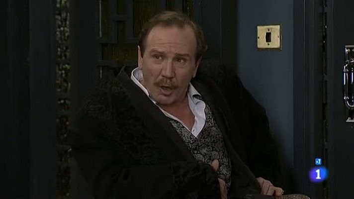 Amar en tiempos revueltos - Víktor, el mal mayor para él mismo