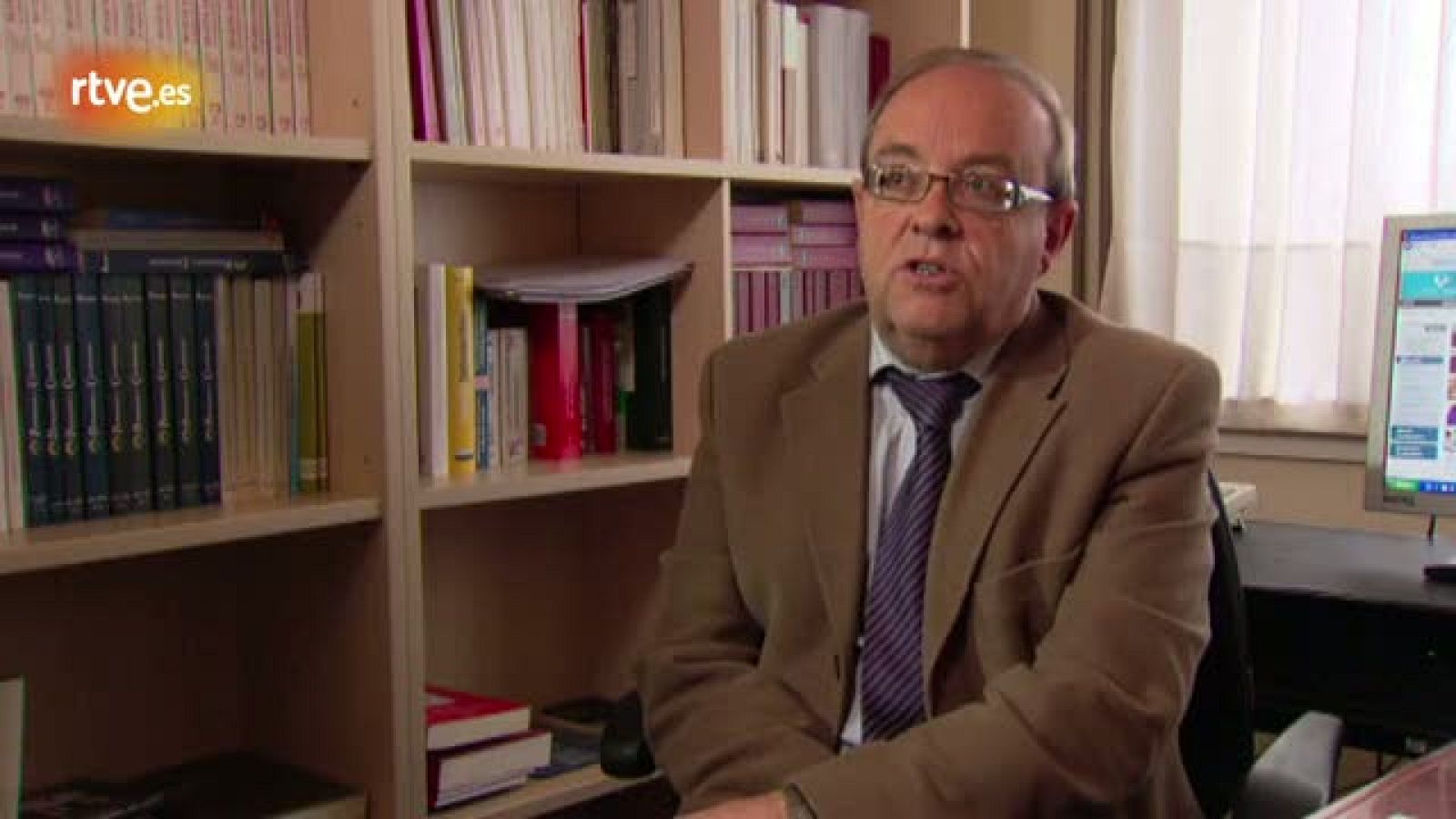 Gurutz Jaúregui: ETA en la Transición; la negación de la realidad - Crónicas | Ver