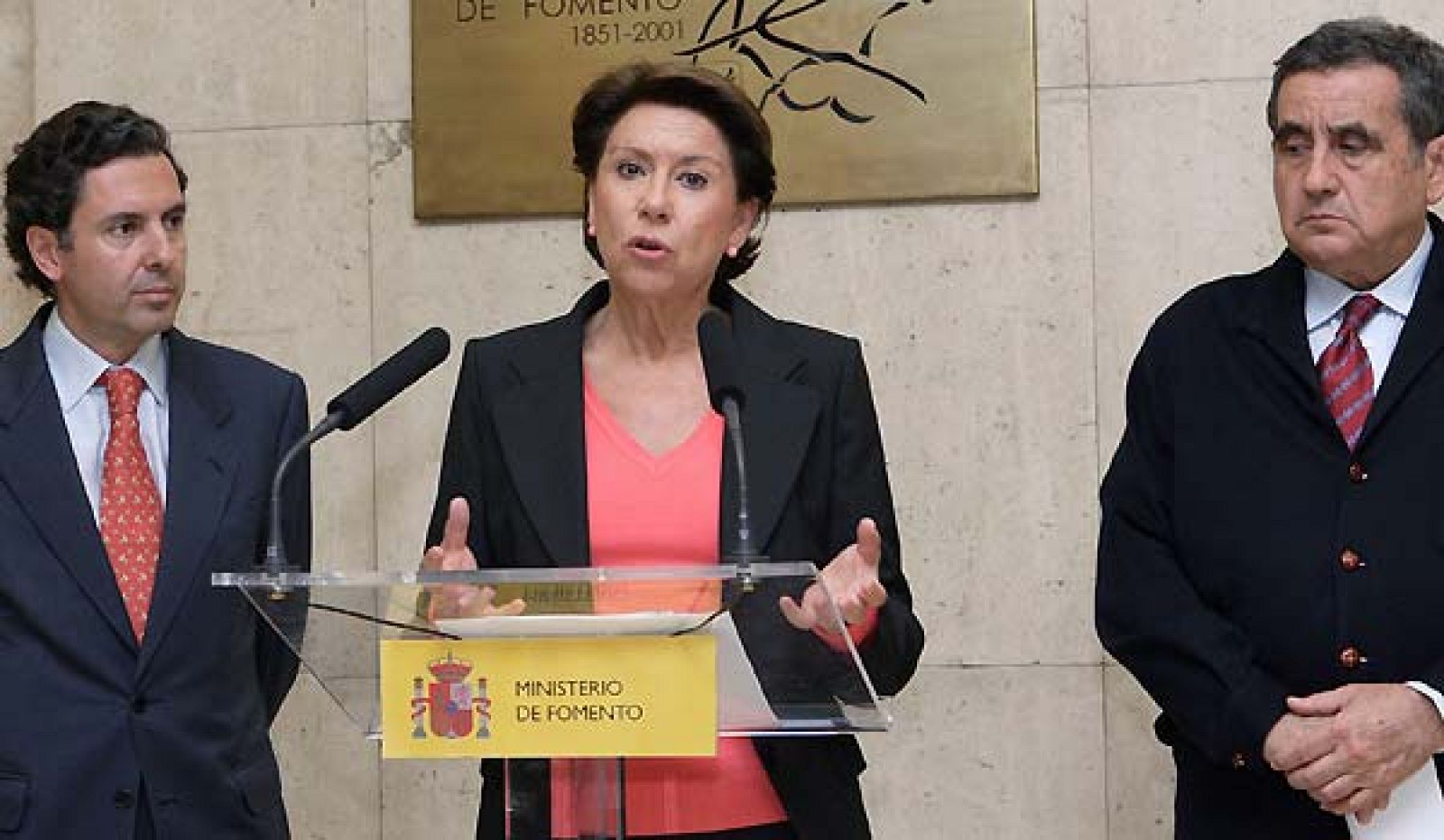 Fomento y los transportistas siguen negociando un acuerdo.