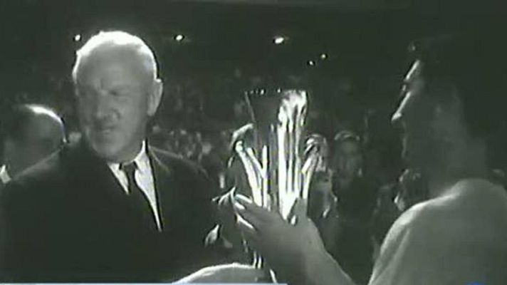 Telediario 1 - Séptima final española en un torneo continental