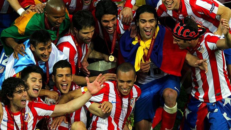 El Atlético de Madrid empieza la celebración en La Almudena y termina en Neptuno