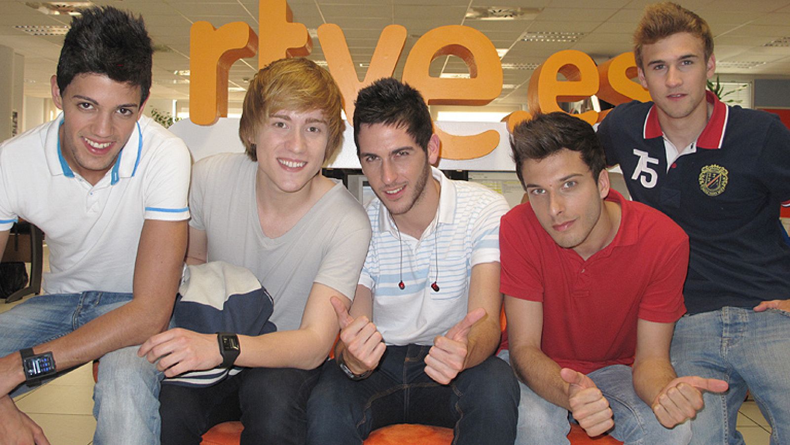 El grupo Auryn han protagonizado una vídeoquedada con RTVE.es y Google+. No te pierdas la charla de los chicos de Auryn con sus fans.