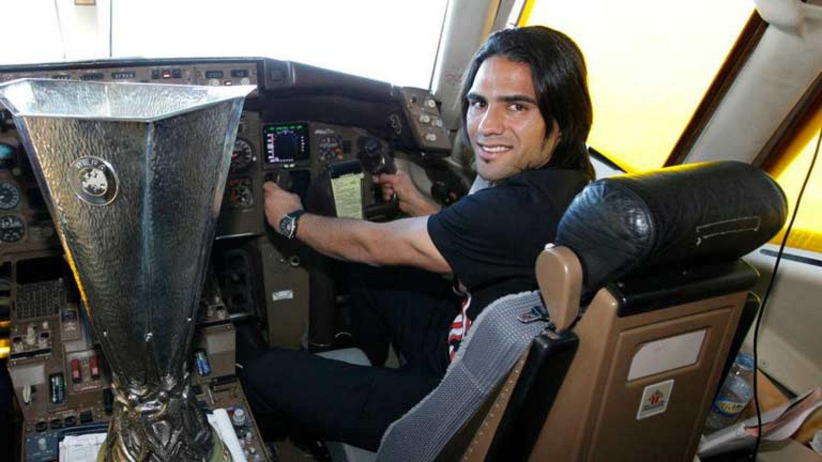 Colombia, el país de Radamel Falcao, vive con mucha pasión las proezas del que muchos consideran su mejor jugador. La victoria del Atlético en la Europa League fue seguida con mucha expectación.