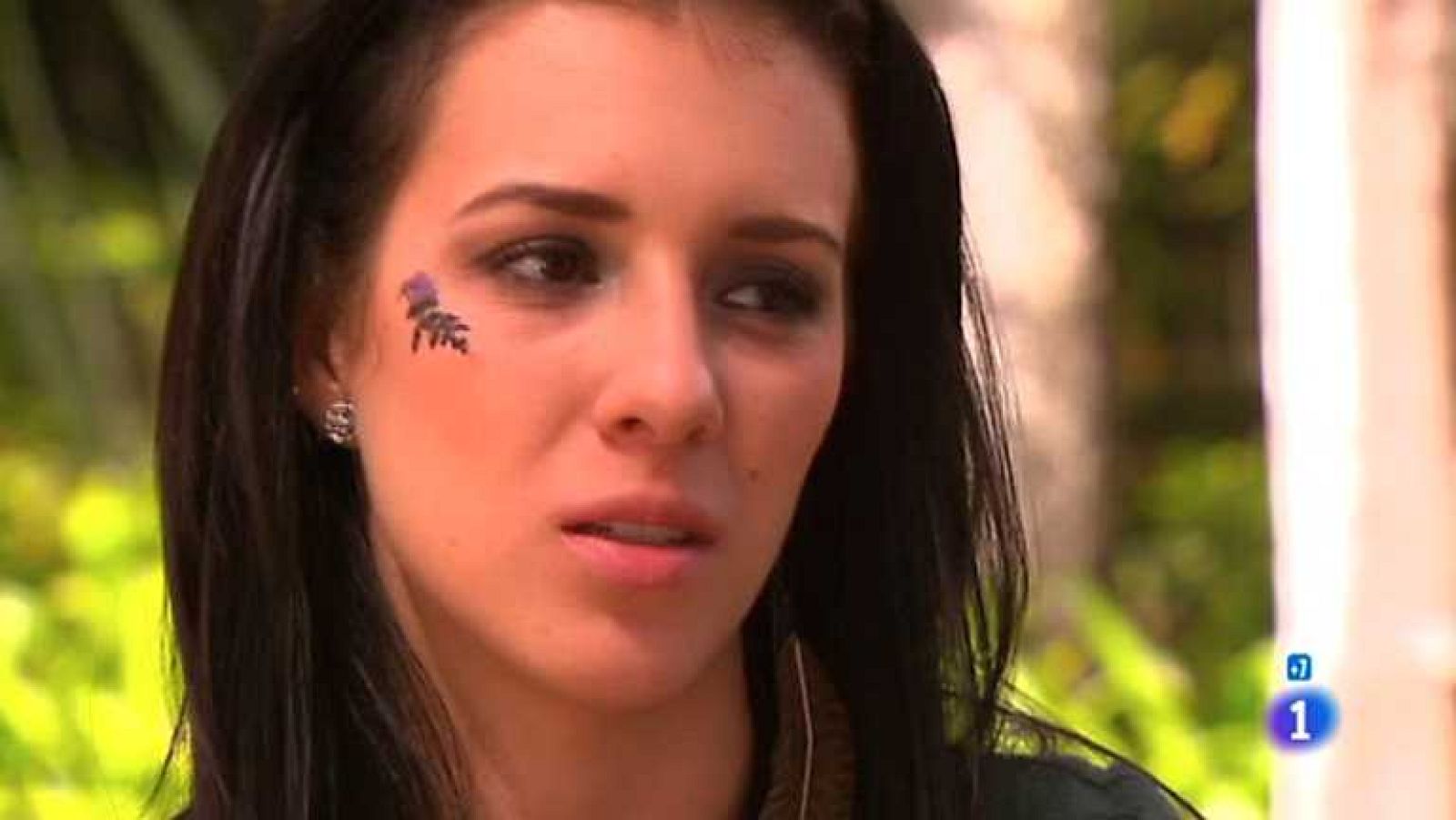 Cielo rojo - Capítulo 84 - Dña Loreto trama quedarse con el hijo de Alma para reponer a Daniela - ver ahora