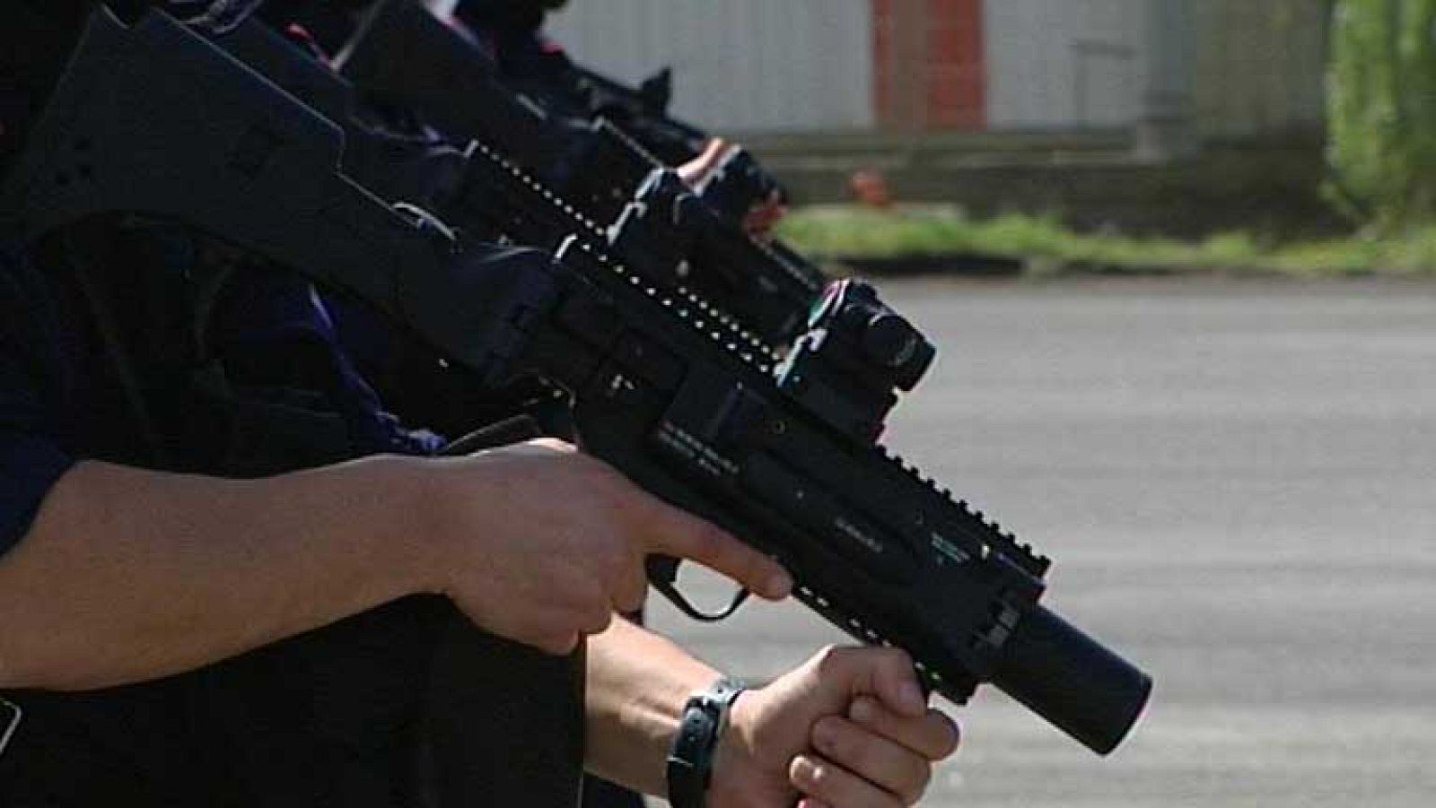 La Ertzaintza tendrán limitaciones para el uso de material antidisturbios