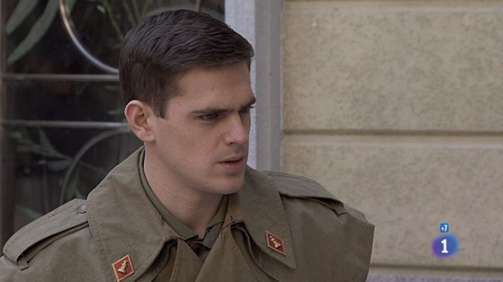 Amar en tiempos revueltos - Alberto no sabe quién fue su padre