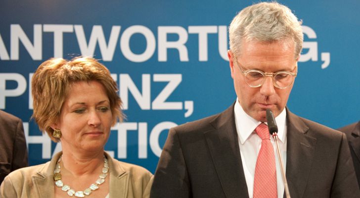 Informativo 24h - Varapalo electoral del partido de Angela Merkel (CDU) en Renania del Norte-Westfalia