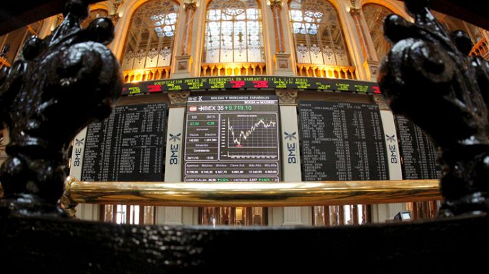 Los desayunos - La prima de riesgo española amanece con una leve bajada