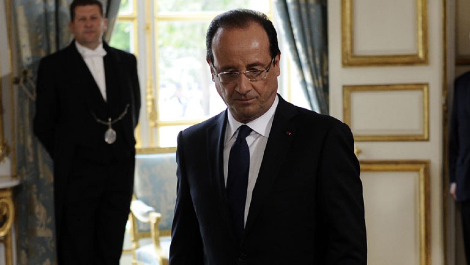 Hollande abre "una nueva vía para Europa"