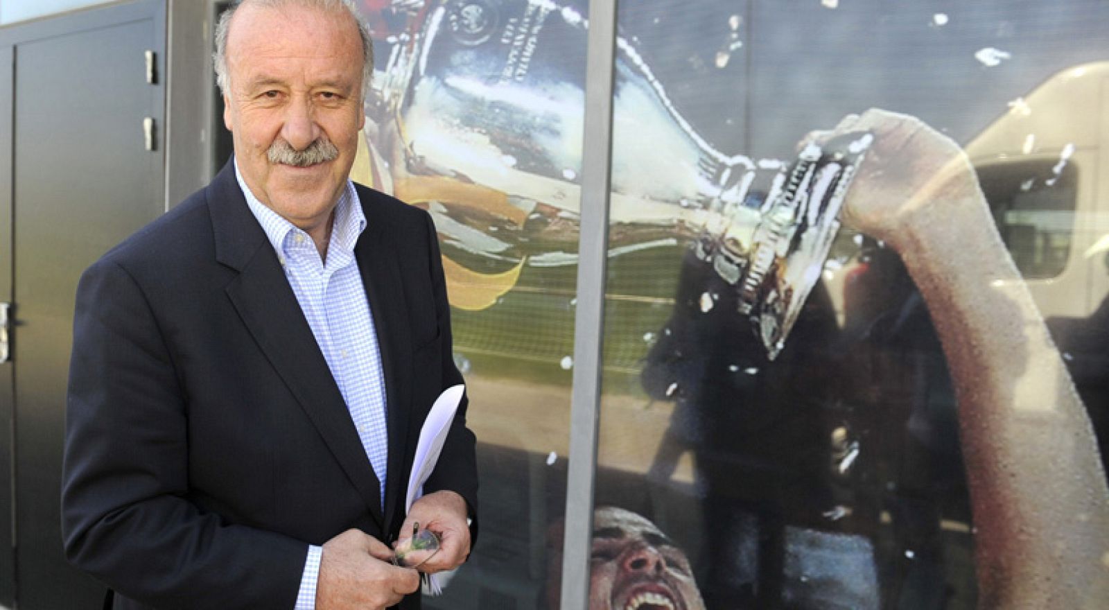 Del Bosque da una lista llena de novedades | Ver