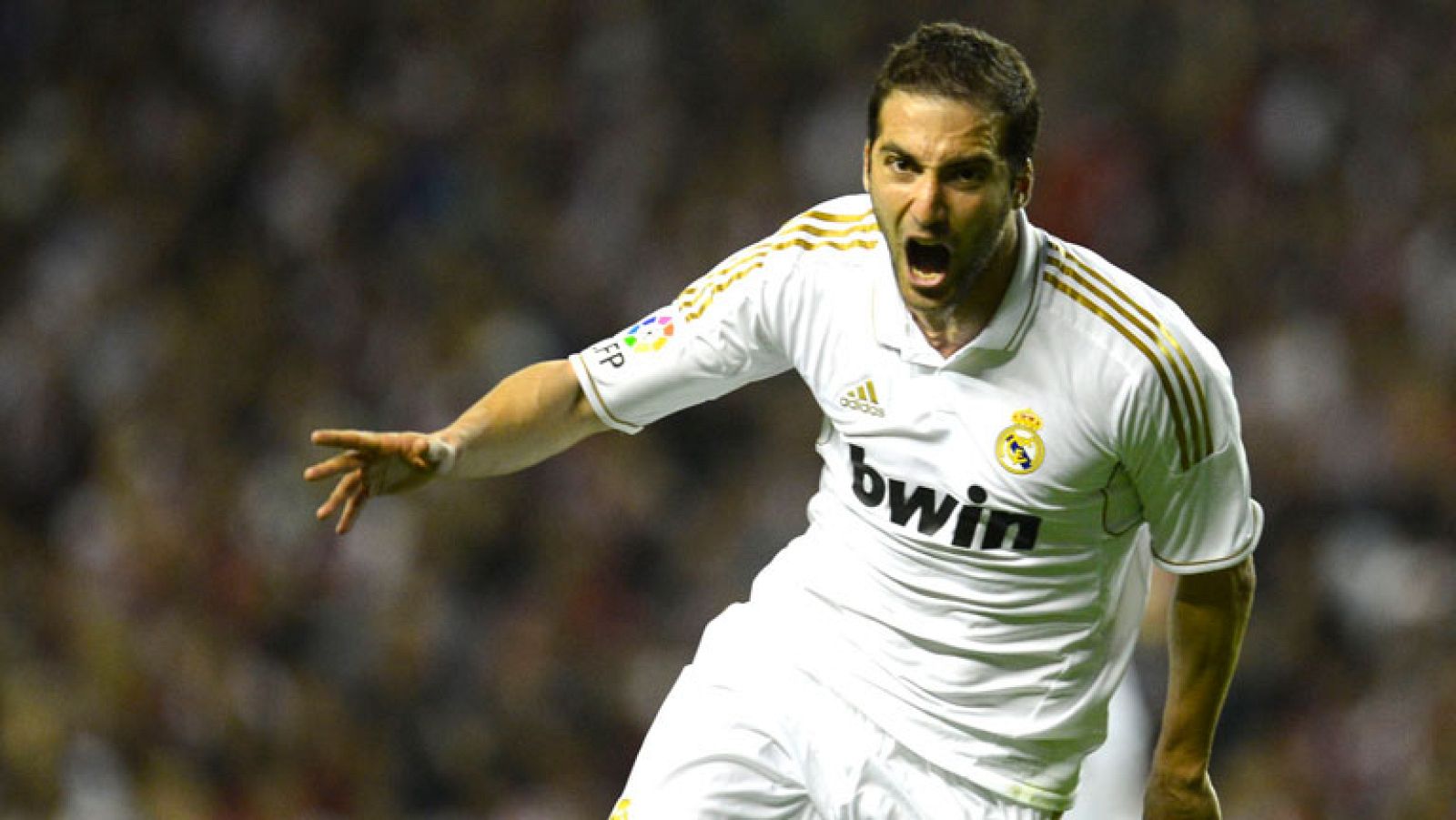 El Madrid juega en Kuwait el que podría ser el último partido de Higuaín