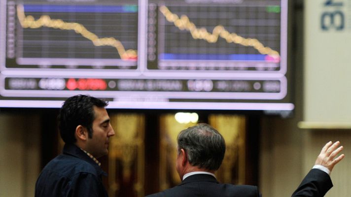 Los desayunos - La prima de riesgo española supera los 500 puntos y la rentabilidad roza el 6,5%