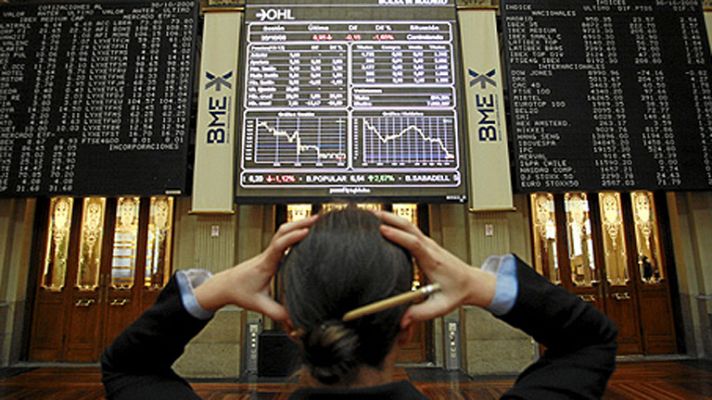 Informativo 24h - La prima de riesgo española frena su subida después de superar los 500 puntos