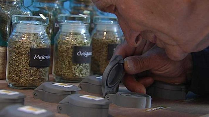 Telediario 1 - El Museo de los Aromas