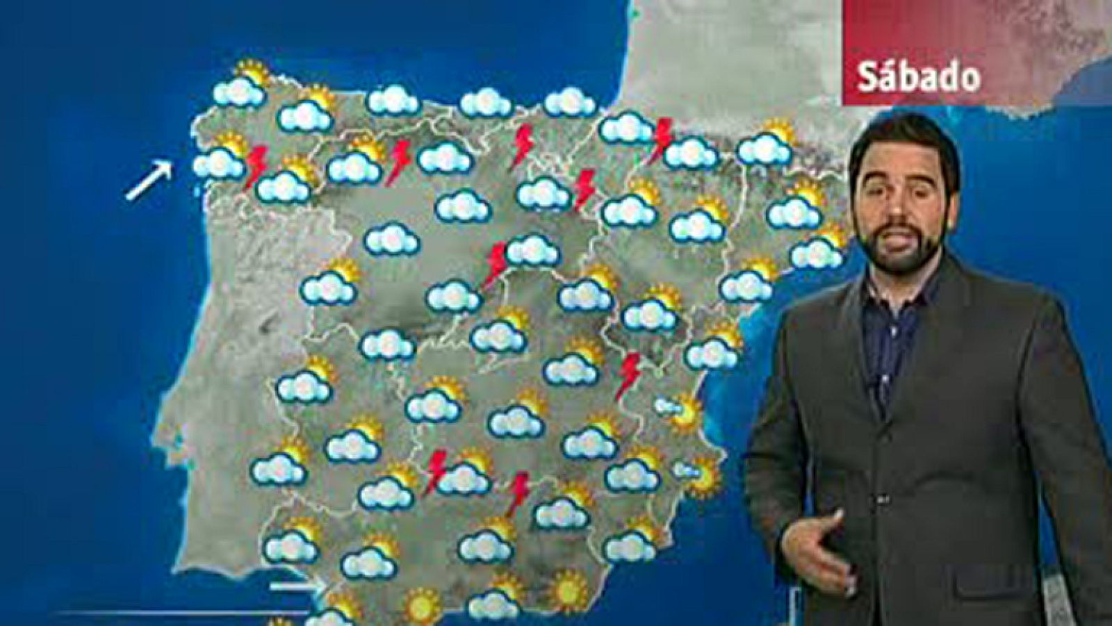 Lluvias localmente fuertes en el noreste y bajan temperaturas interior