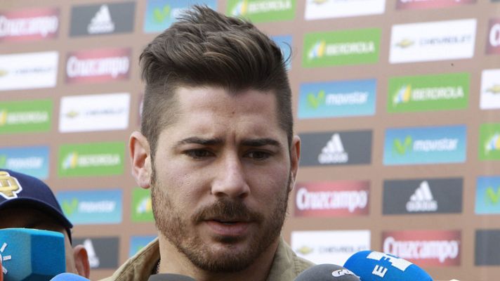 Telediario 1 - Los novatos de la 'Roja' quieren convencer a Del Bosque