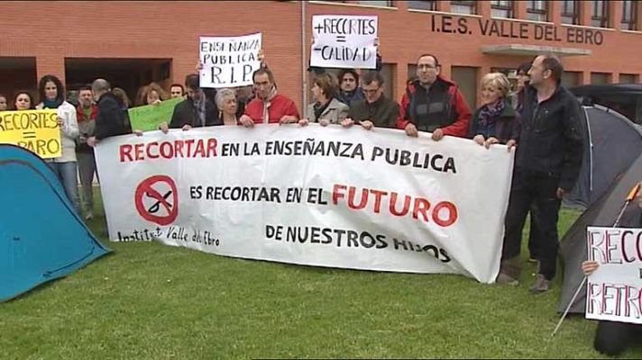 Telediario 1 - Concentraciones por la enseñanza