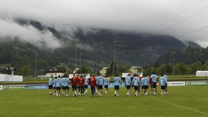 Telediario 1 - La Roja ya trabaja en Austria