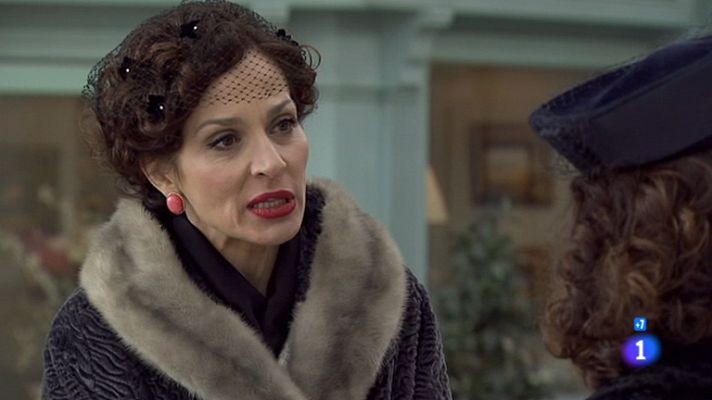 Amar en tiempos revueltos - Angi cree que Rocío mató a Rubín