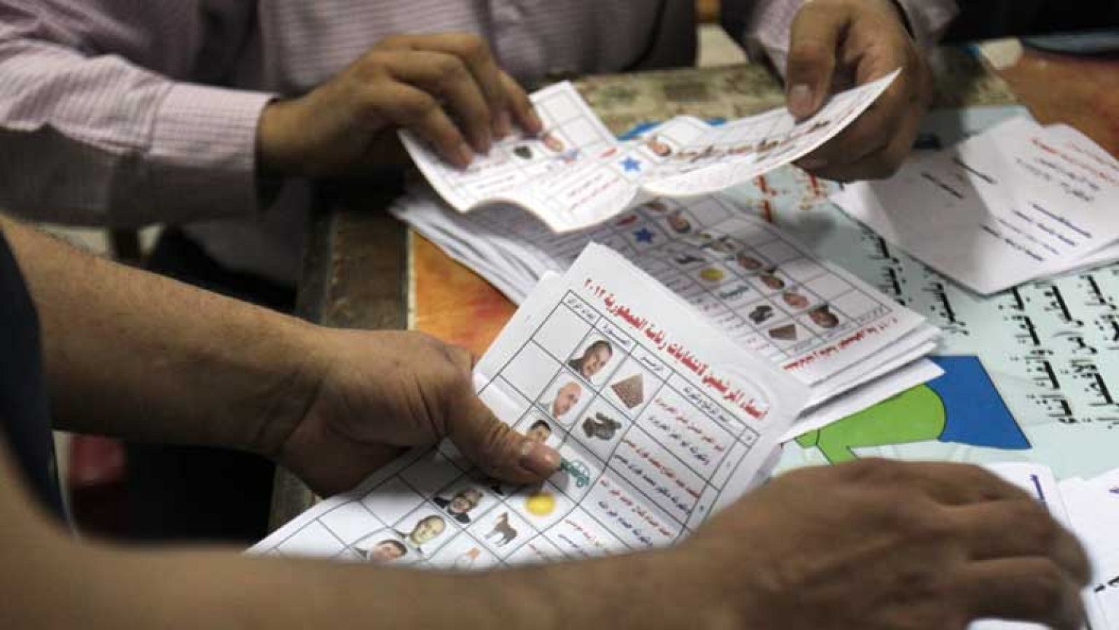 Primeros datos parciales de las elecciones presidenciales en Egipto
