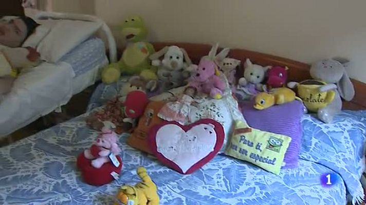 Telediario 1 - Plan de repatriación para los ecuatorianos discapacitados y sus familias