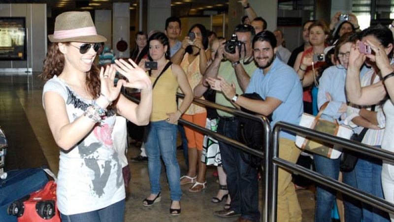 Llegada de Pastora Soler a Madrid en La mañana de La 1