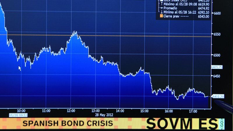 La prima de riesgo marca un nuevo máximo en 514 puntos y el Ibex cae a su mínimo anual